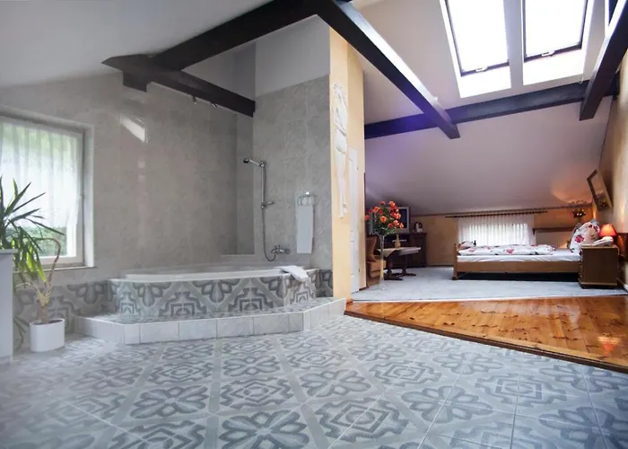 فندق مبيت وإفطار Ambra 3*