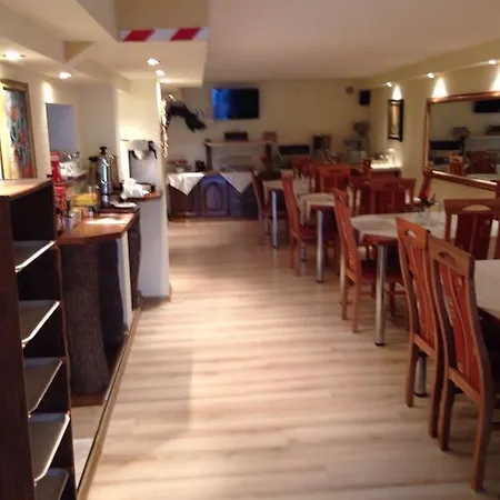 Ambra Bed & Breakfast 3*